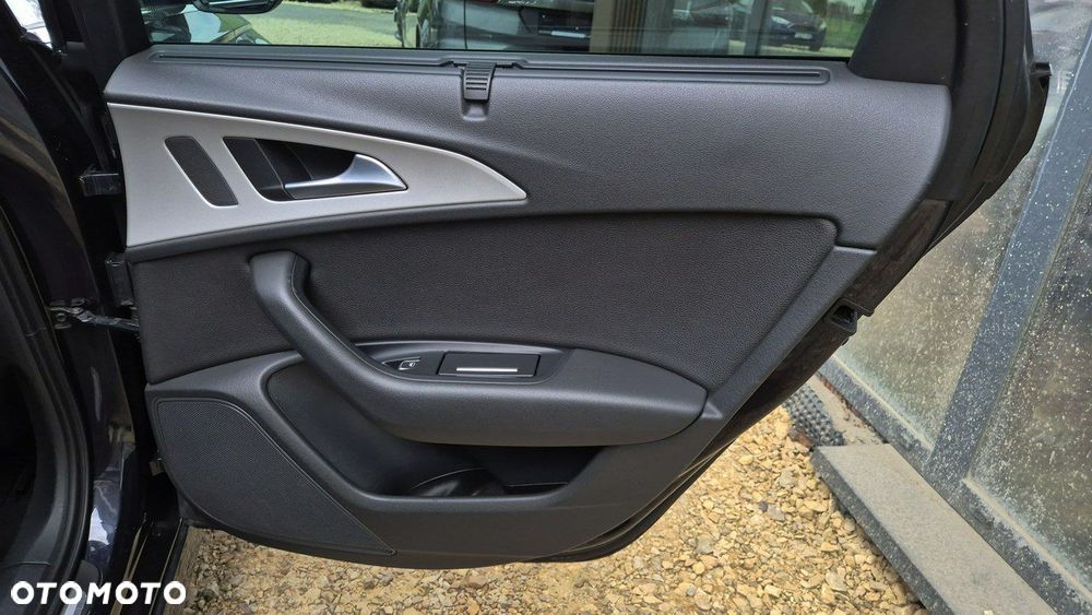Audi A6 Avant 2.0 TDI Ultra S tronic - 23