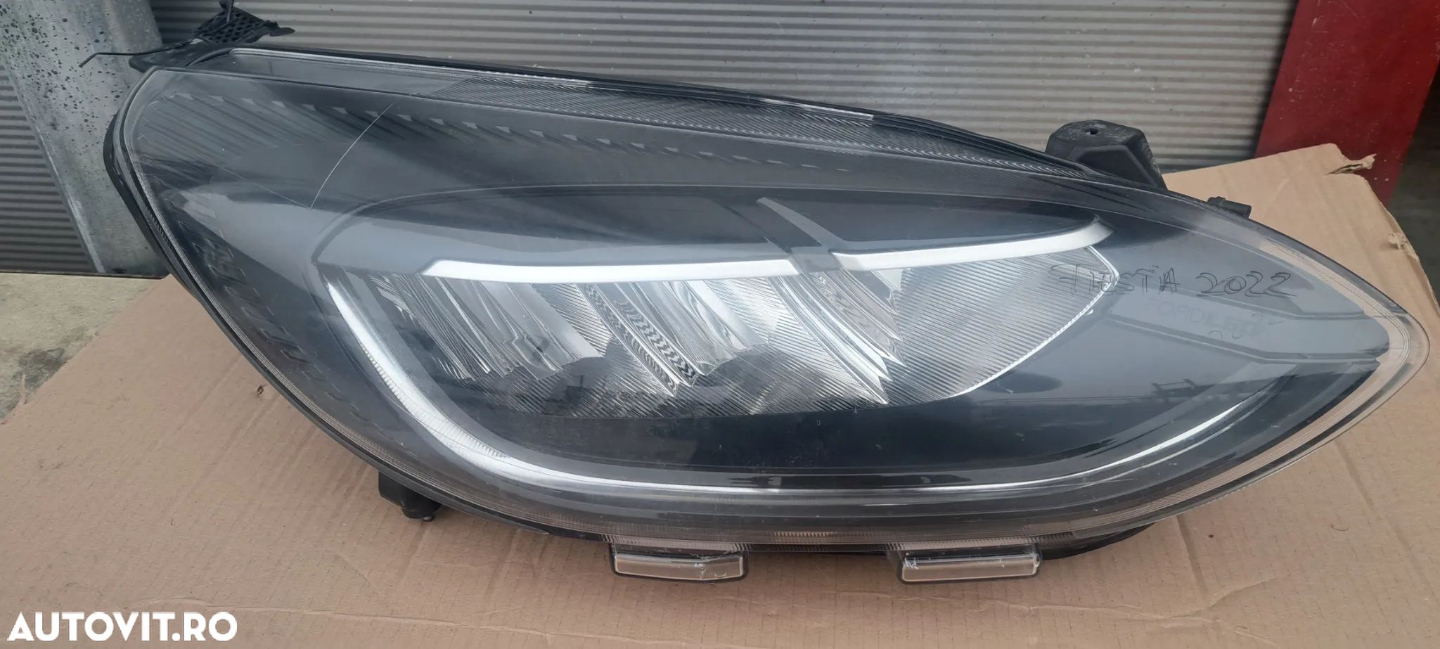 Far dreapta full led Ford Fiesta an 2022 - 1