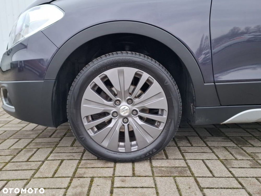 Suzuki SX4 S-Cross 1.6 Premium 4WD - 13