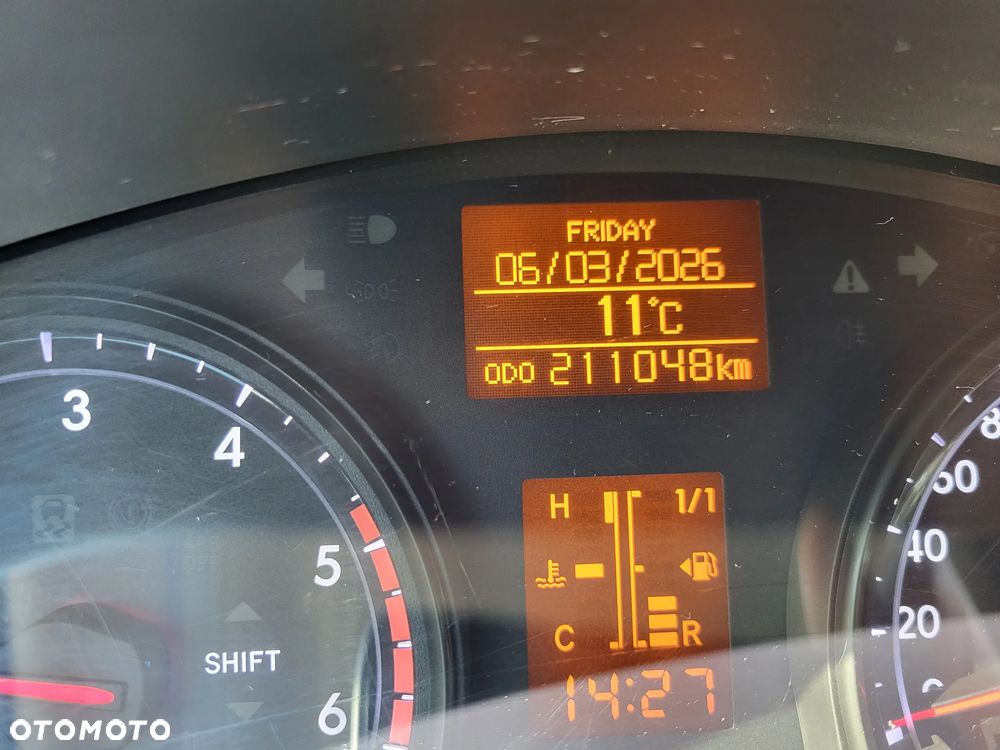 Toyota Avensis 2.0 D-4D Premium - 7