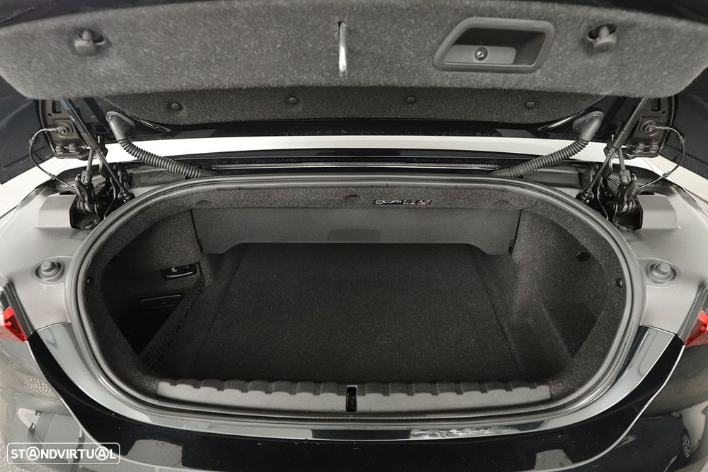 BMW 420 i Pack Desportivo M Auto - 30