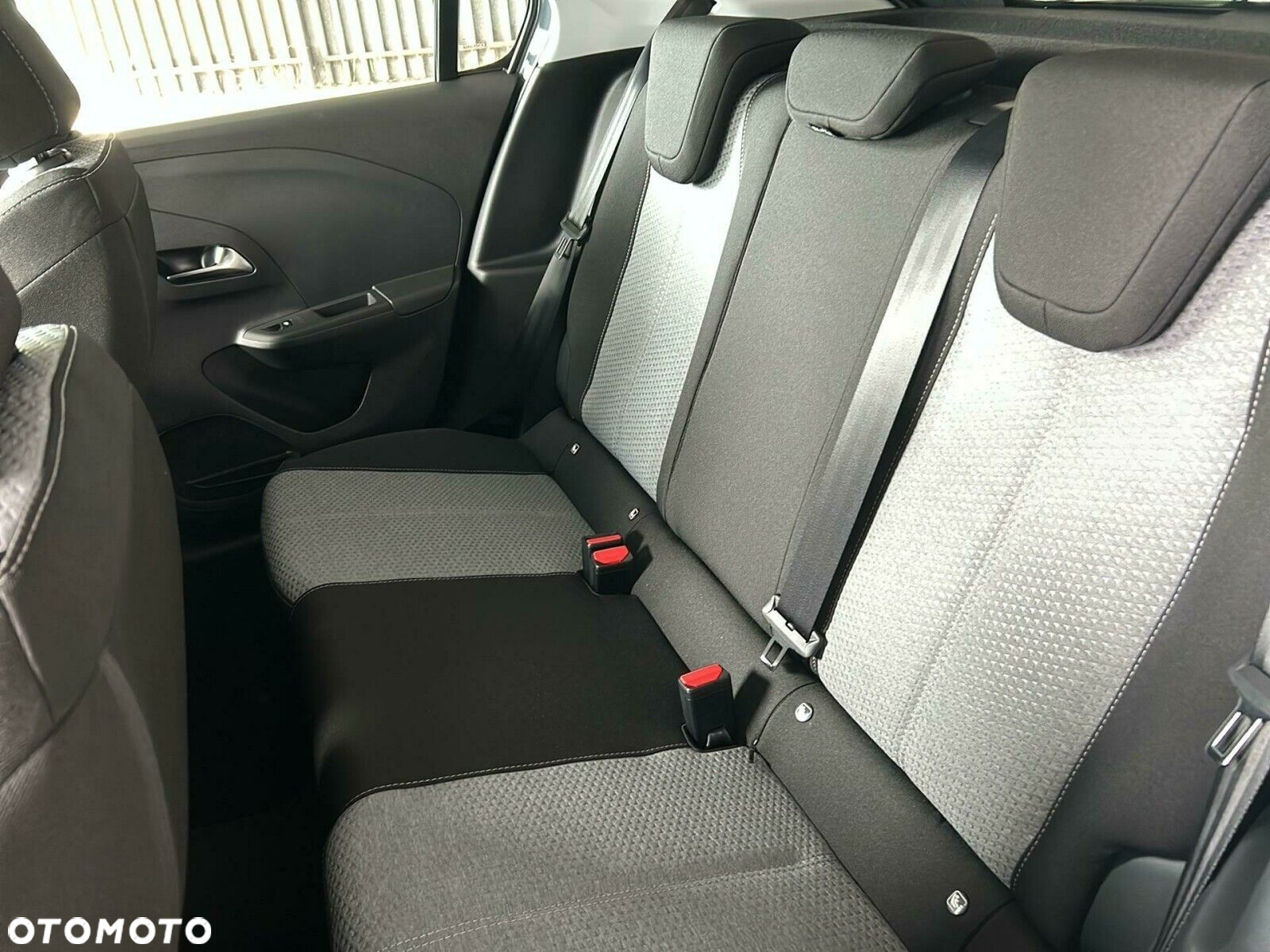 Opel Corsa - 10
