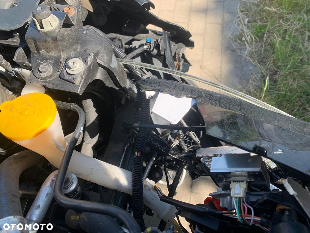 Renault Arkana E-TECH 145 R.S.LINE - 16