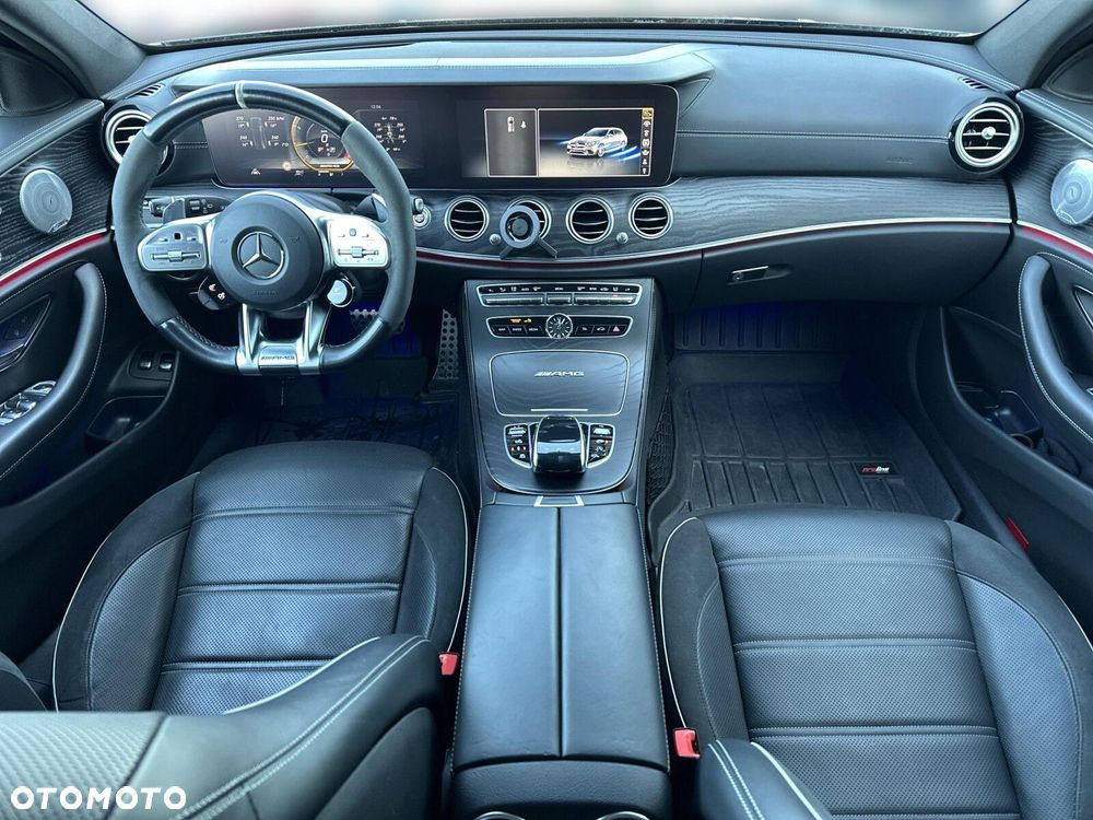 Mercedes-Benz Klasa E - 10