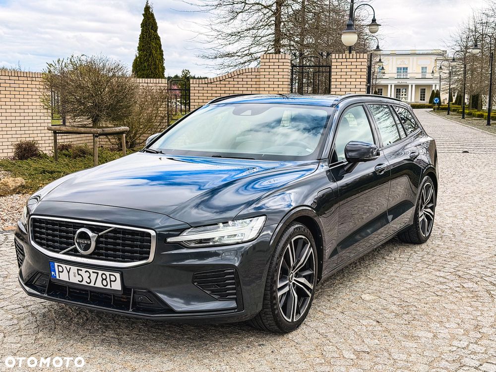 Volvo V60 T8 AWD Twin Engine Geartronic R-Design - 1