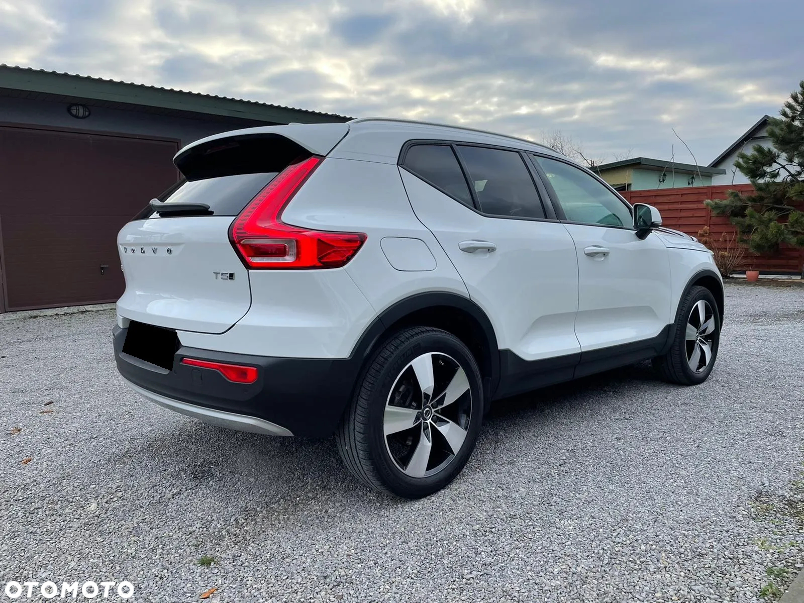 Volvo XC 40 T5 AWD Momentum - 5
