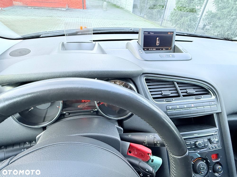 Peugeot 5008 155 THP Family Plus - 26