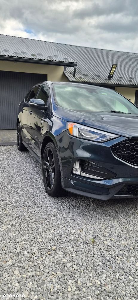 Ford Edge - 8