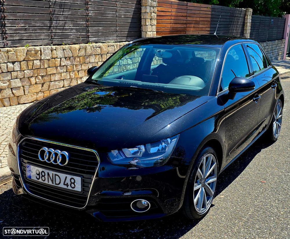 Audi A1 Sportback 1.6 TDI Admired - 1