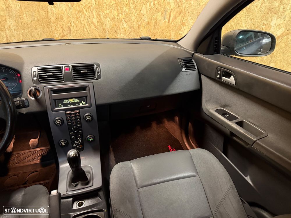 Volvo V50 1.6 D Momentum - 12