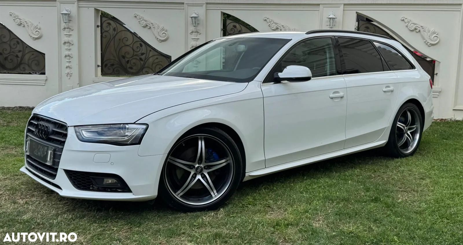 Audi A4 - 1