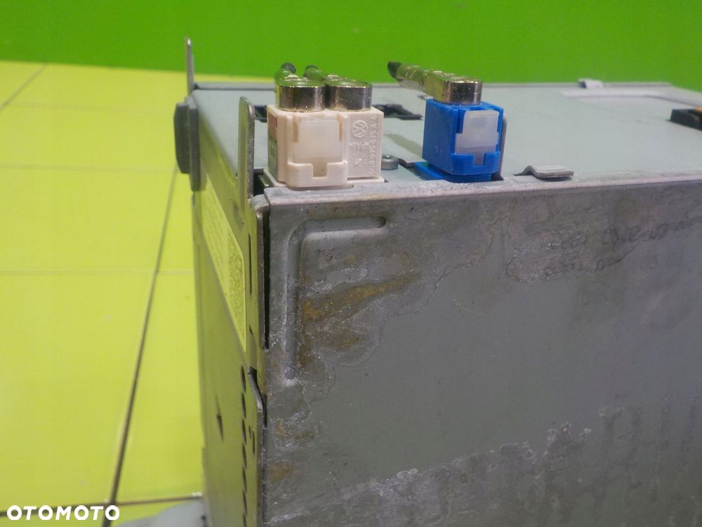 VW CADDY III LIFT 2.0 TDI 14r VAN radio CD 2K0035279B - 16