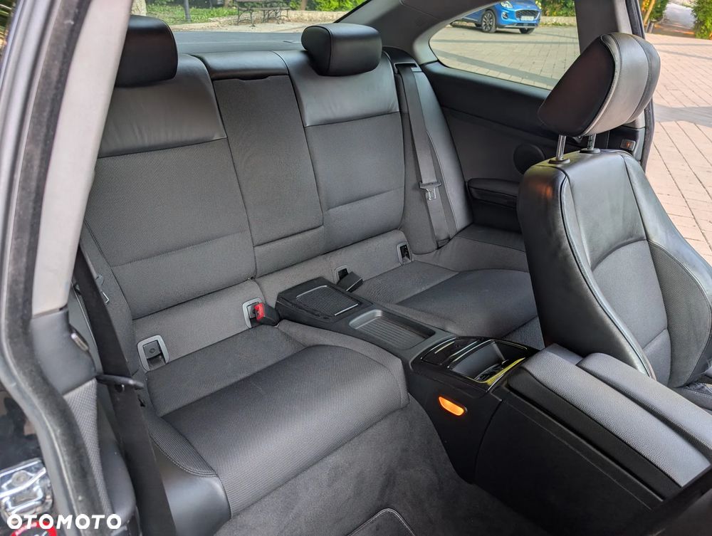 BMW Seria 3 320d - 22