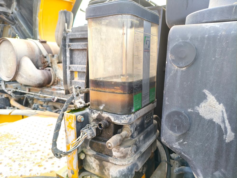 Caterpillar 980K - 23