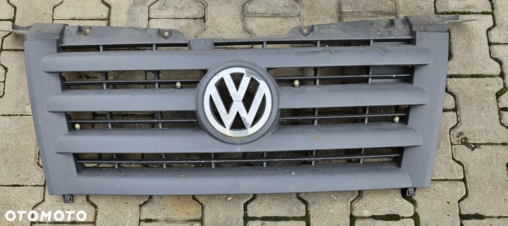 VW Crafter grill atrapa