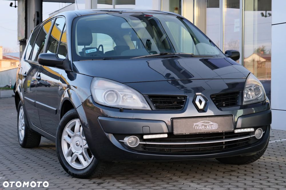 Renault Scenic 2.0 16V Privilege - 7