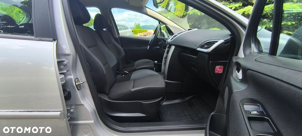 Peugeot 207 1.4 16V Trendy nICE - 37