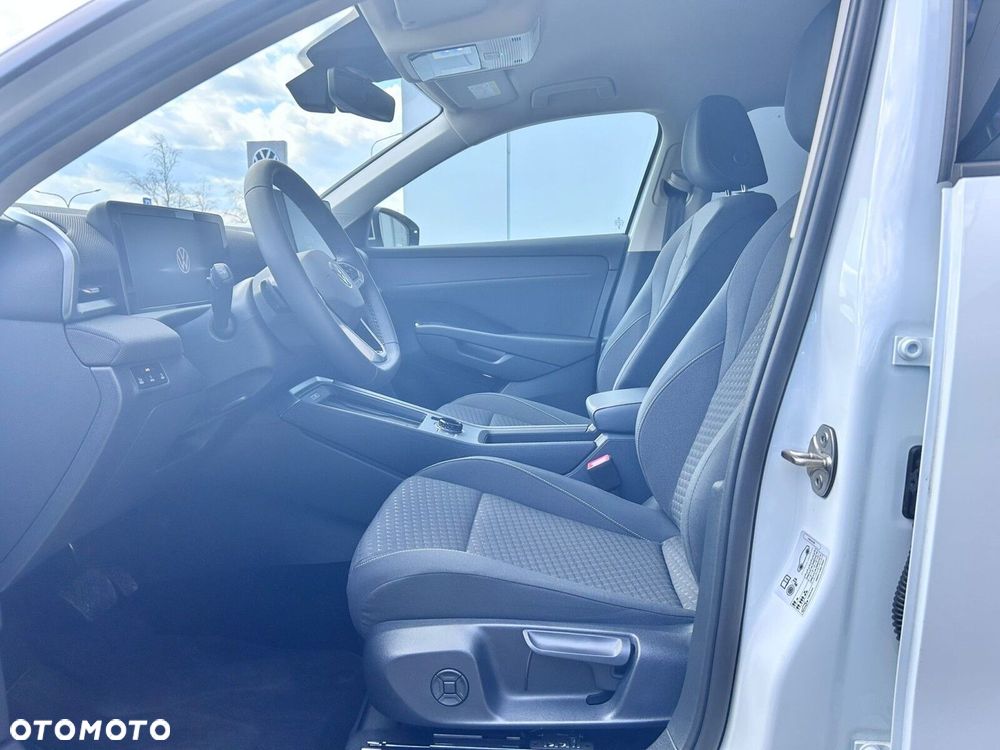 Volkswagen T-Roc - 7