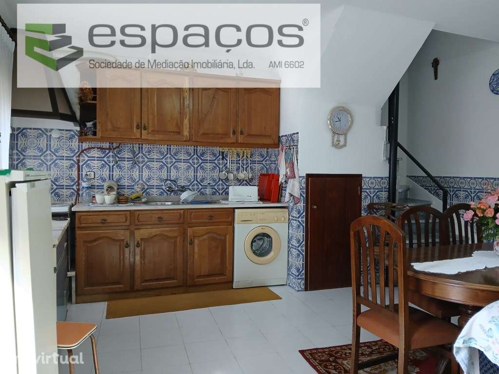 Moradia em aldeia na Serra do Moradal. - Grande imagem: 4/19