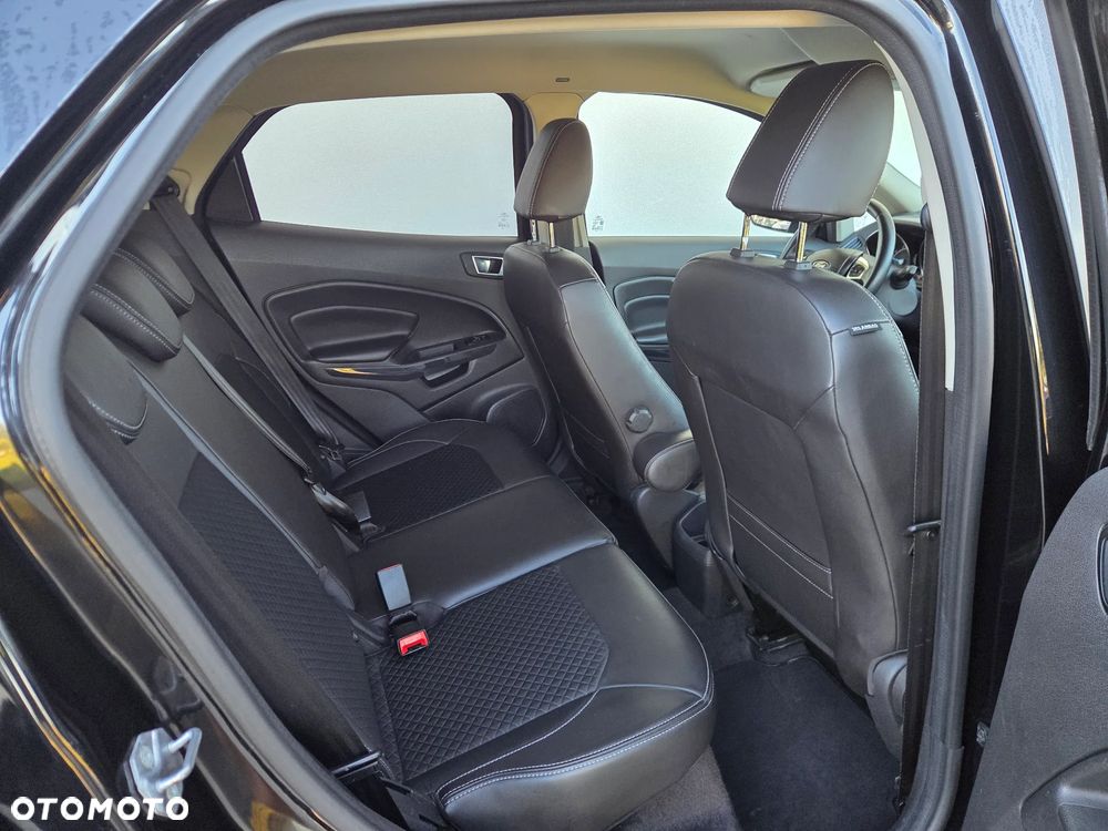 Ford EcoSport - 12