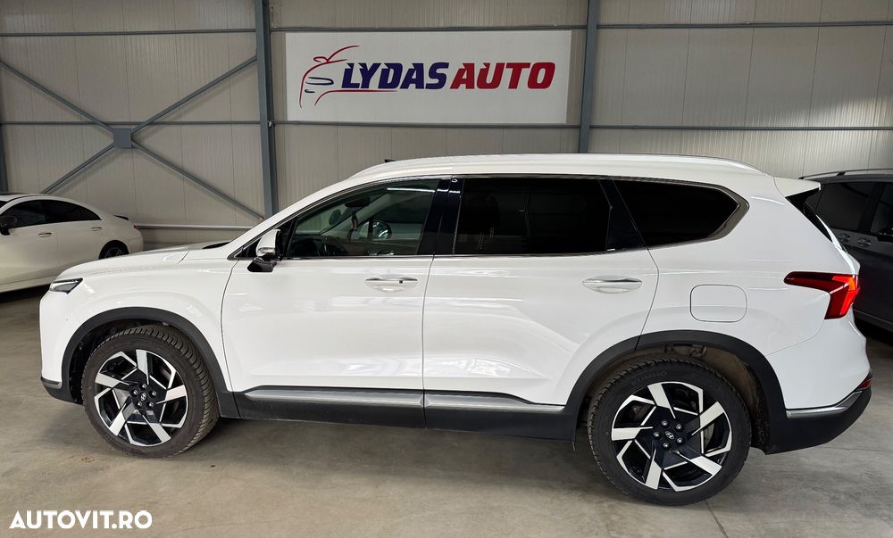 Hyundai Santa Fe - 2