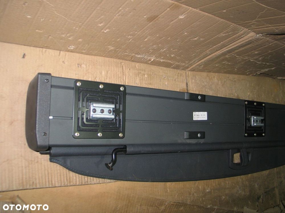 roleta bagaznika mercedes E klasa W211  siatka A2118600075 - 6