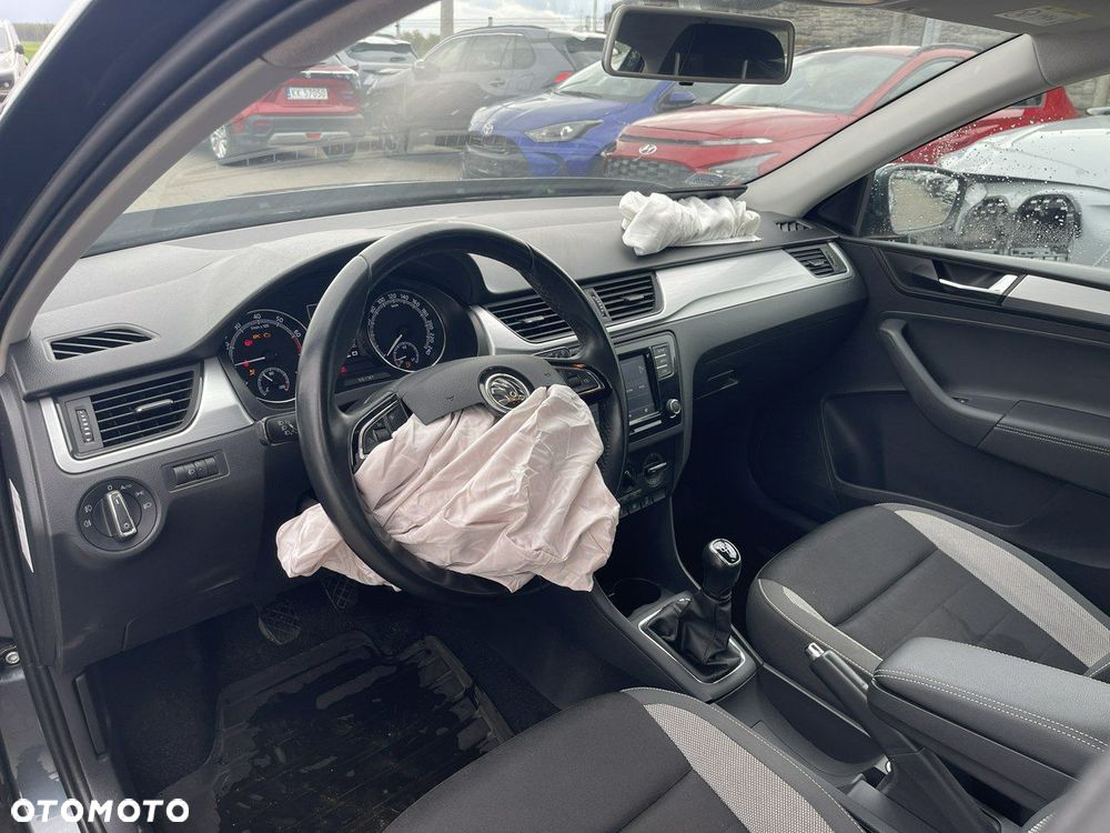 Skoda RAPID Spb 1.0 TSI Ambition - 6