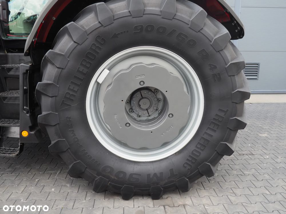 Massey Ferguson 8740 S - 6