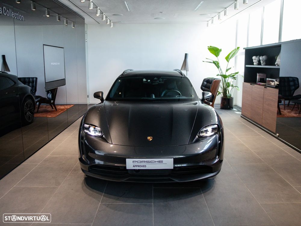 Porsche Taycan Sport Turismo - 2