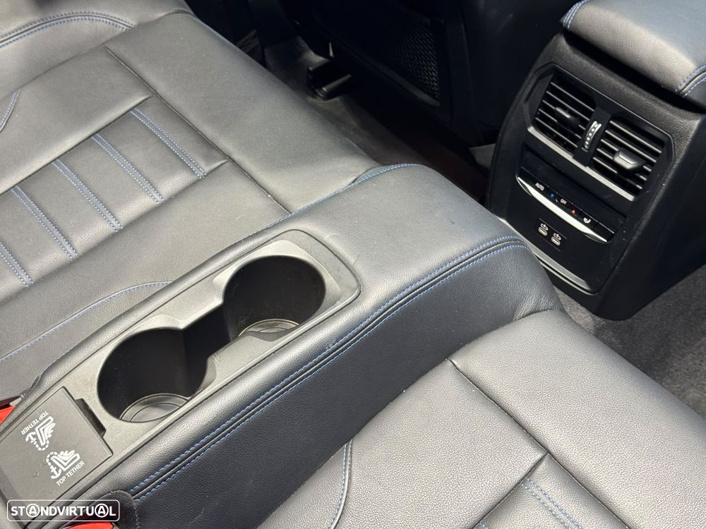 BMW 420 d Desportiva M Auto - 39