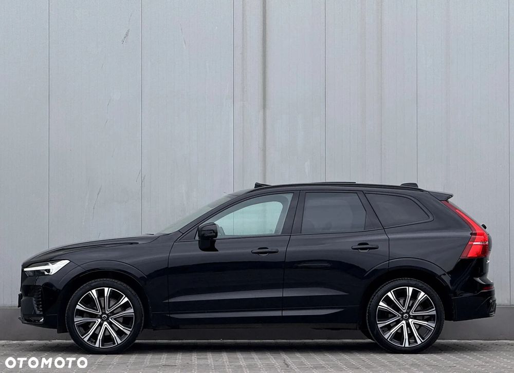 Volvo XC 60 B4 D AWD Plus Dark - 22