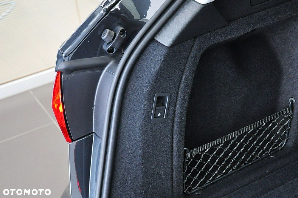 Audi A4 Allroad - 11