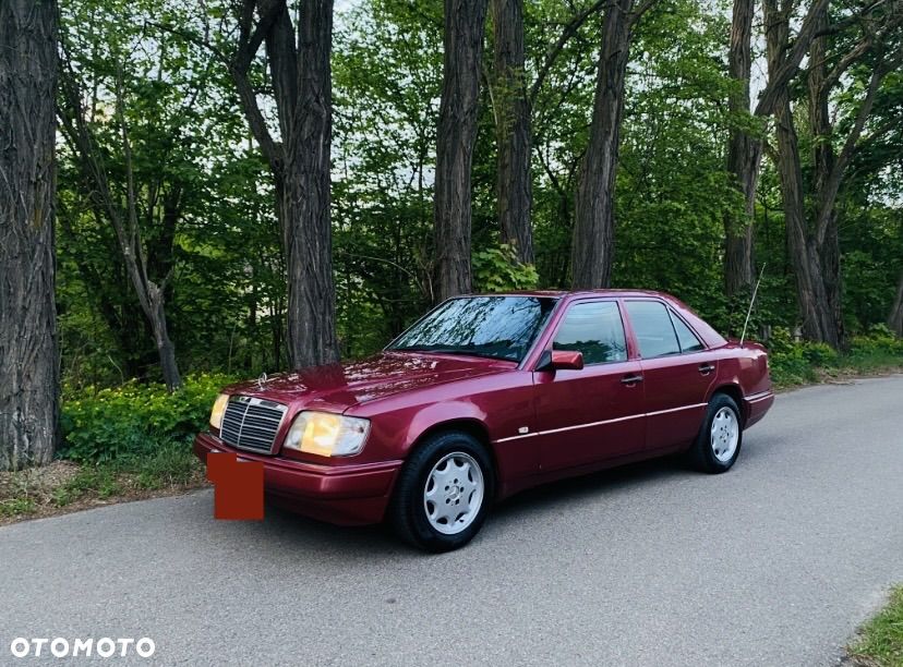 Mercedes-Benz Klasa E - 1