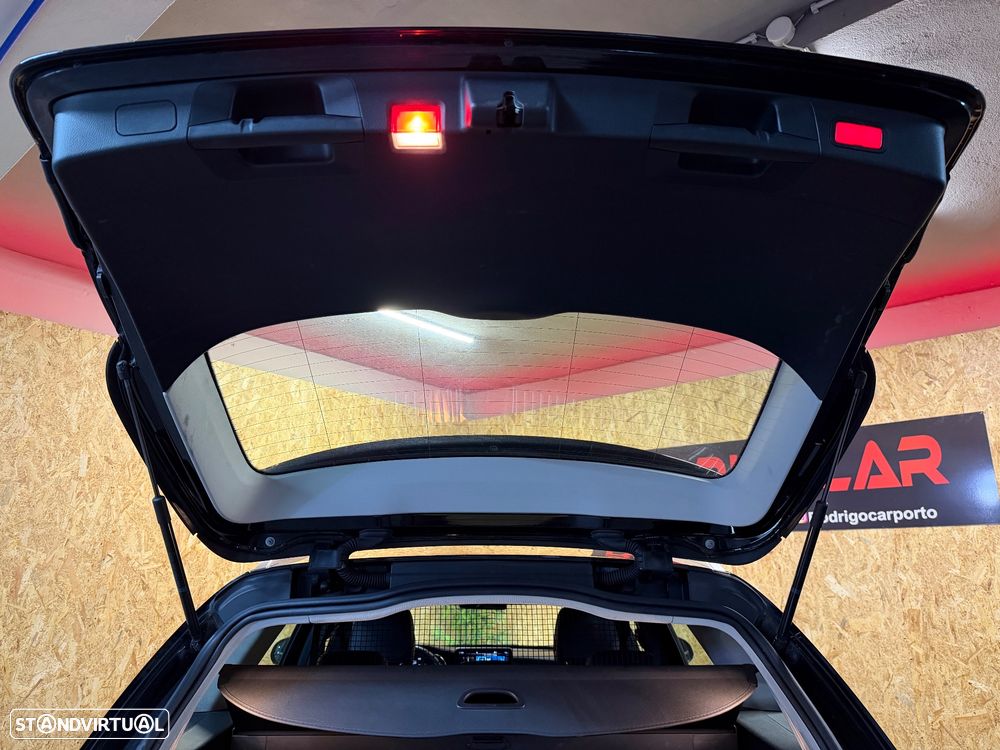 Mercedes-Benz C 220 d Avantgarde - 27