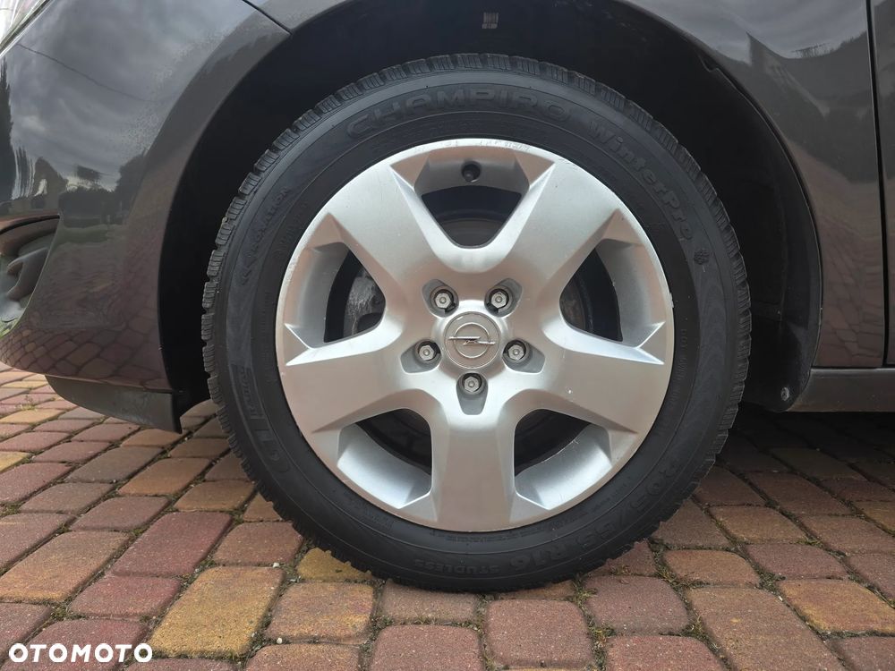 Opel Meriva 1.4 T Cosmo - 37