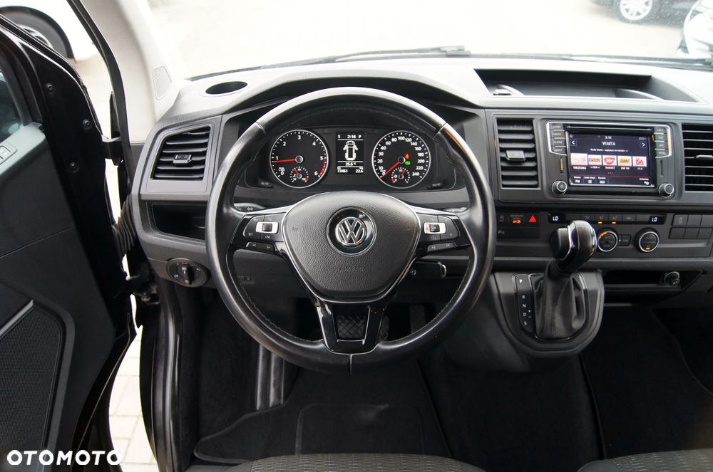 Volkswagen Caravelle - 15