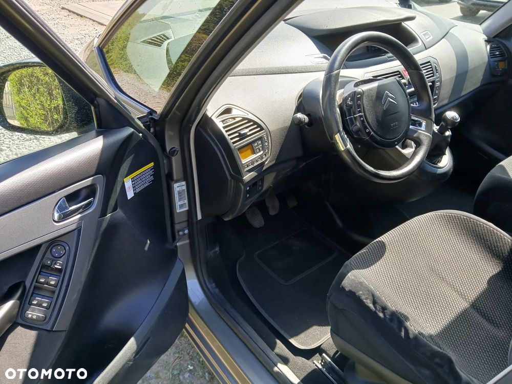 Citroën C4 Picasso 1.8 16V Confort - 25