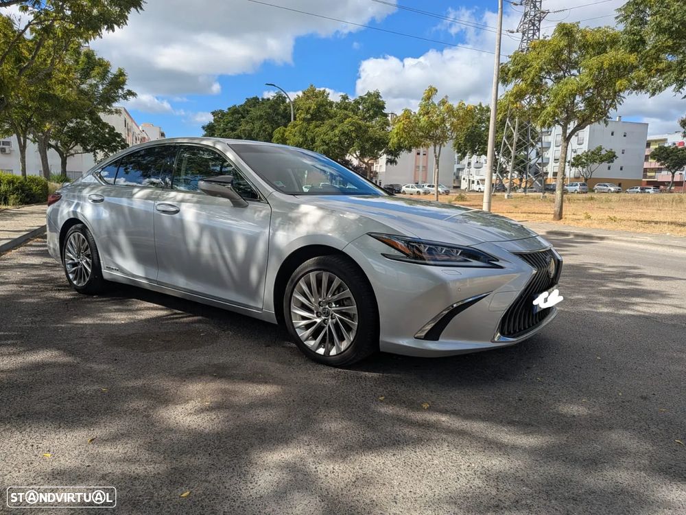 Lexus ES 300h Executive+ - 2