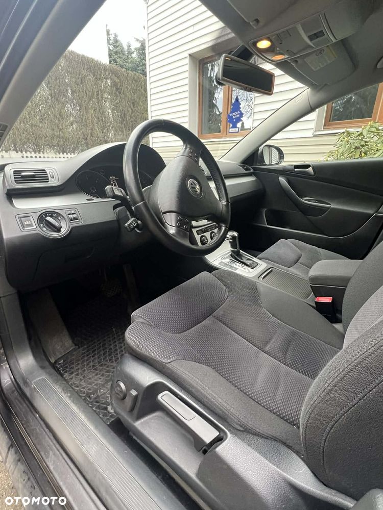 Volkswagen Passat 2.0 TDI Comfortline DSG - 7