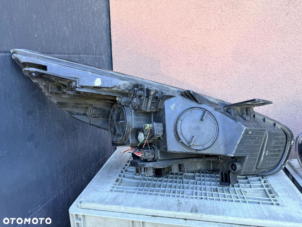 Lampa przednia KIA CARENS IV ZWYKŁE LED KOMPLET EUROPA ORYGINALNE - 5
