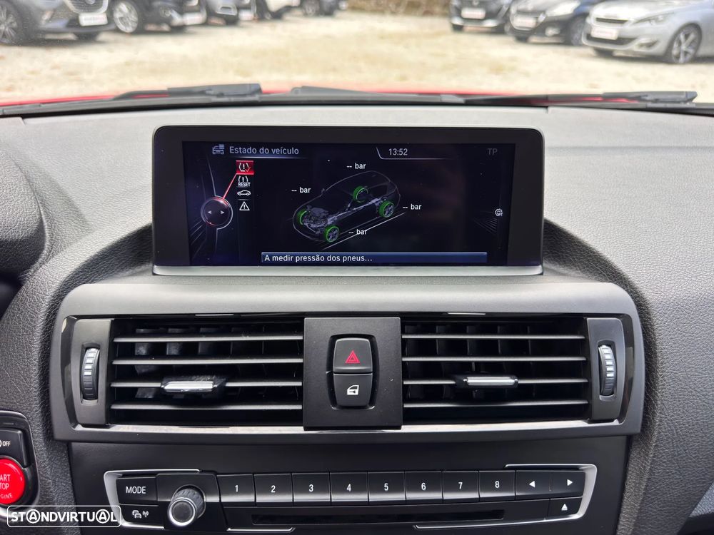 BMW 116 d EDynamics Line Urban - 26