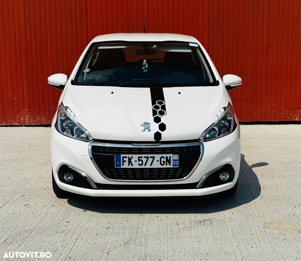 Peugeot 208 PureTech 82 Start & Stop Allure - 3