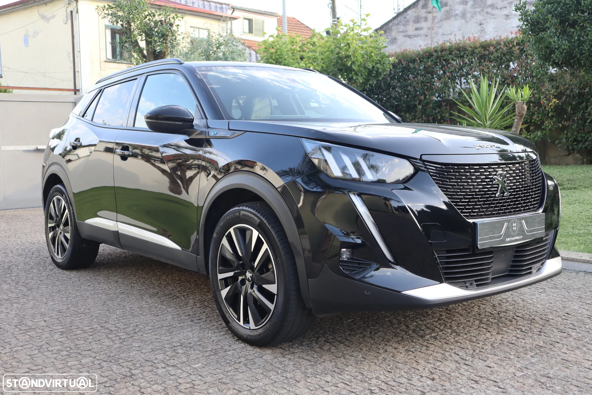 Peugeot e-2008 50 kWh GT Pack - 2