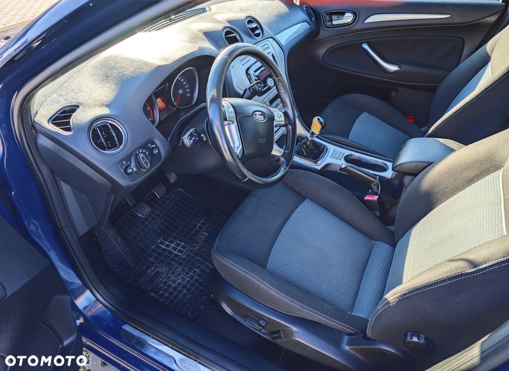 Ford Mondeo 2.0 TDCi Trend - 6