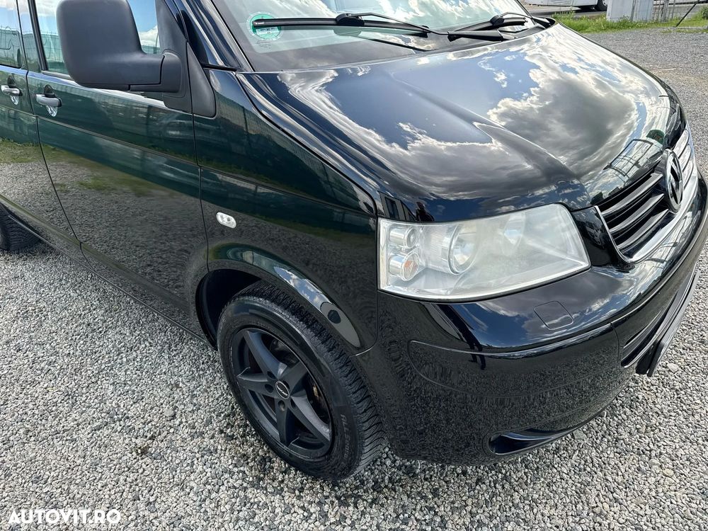 Volkswagen Multivan - 13