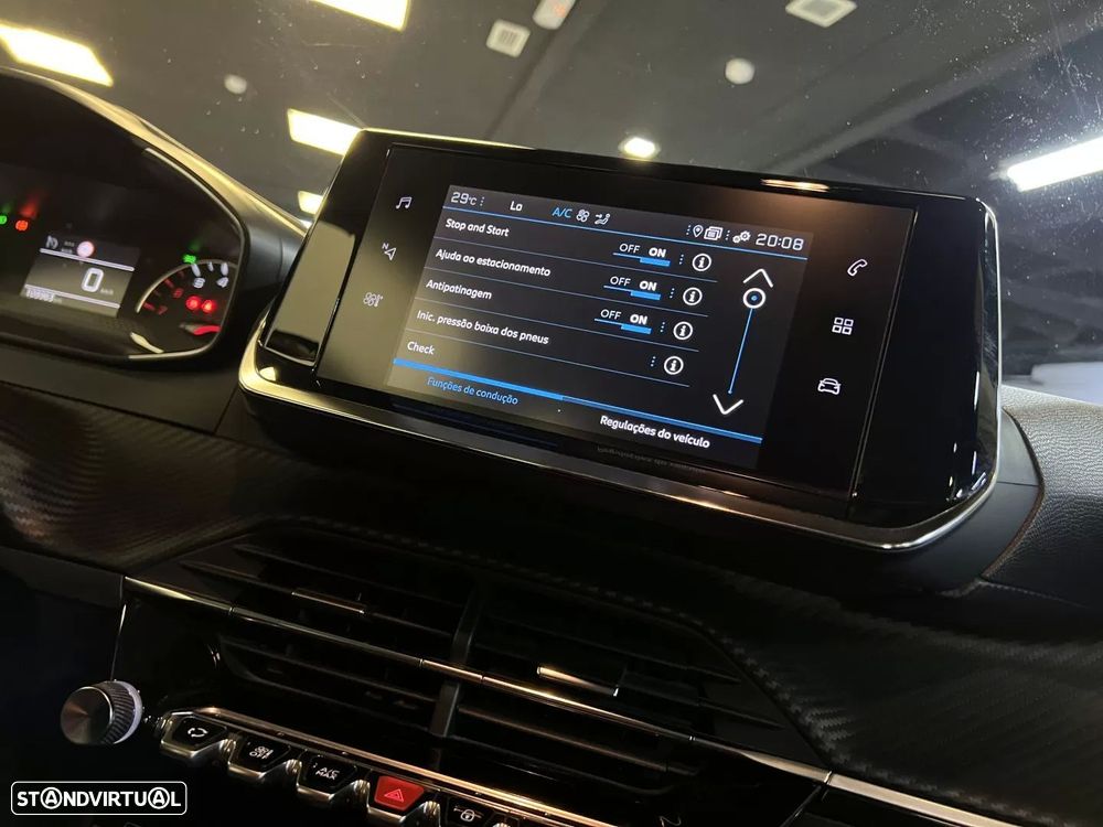 Peugeot 2008 1.2 PureTech Active - 15