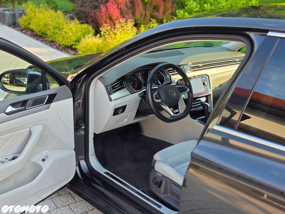 Volkswagen Passat 2.0 TSI 4Mot Elegance DSG - 15