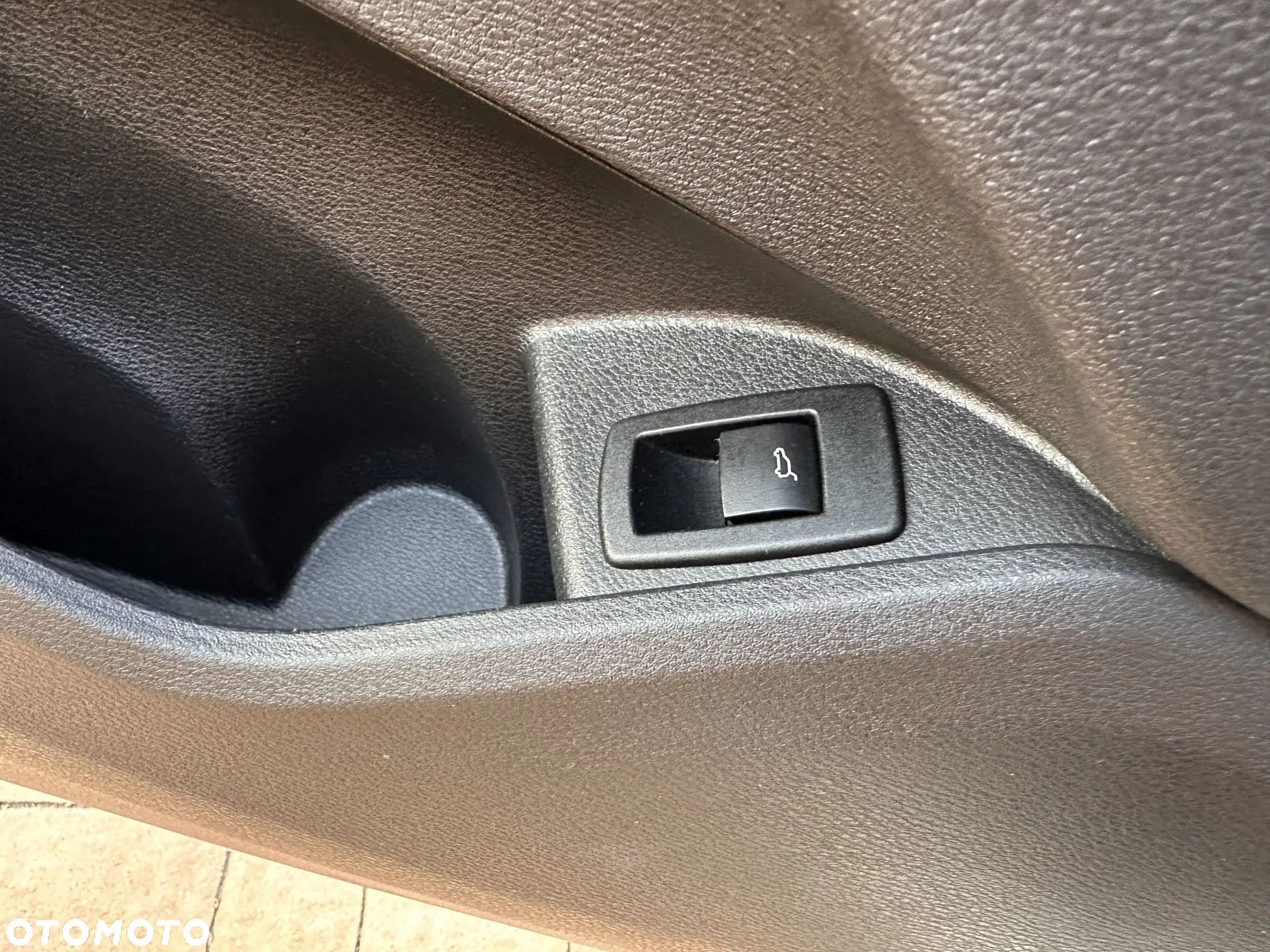 BMW X1 xDrive20d - 34