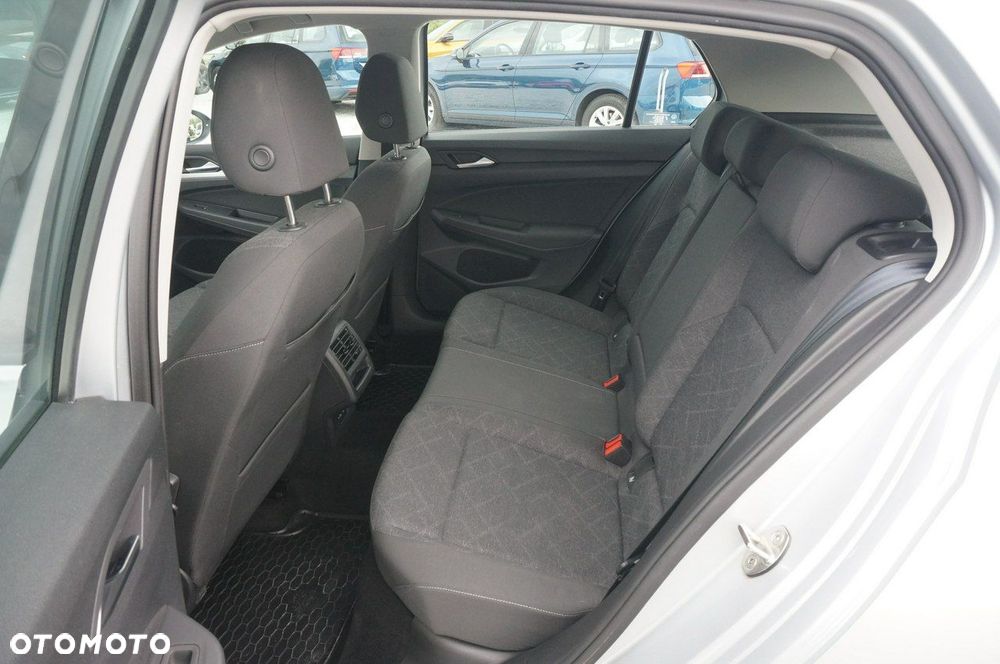 Volkswagen Golf VIII 2.0 TDI Life - 24