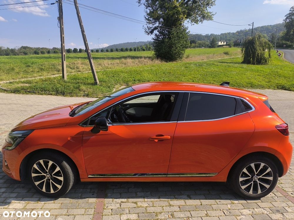 Renault Clio - 1